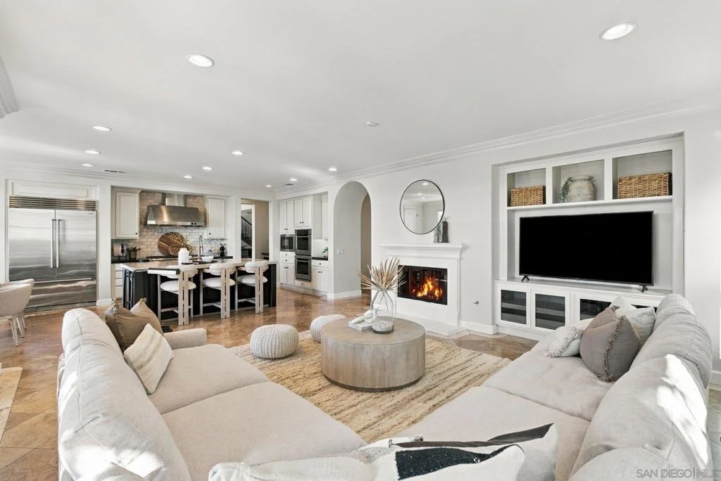 Photo of 3562 Calle Palmito