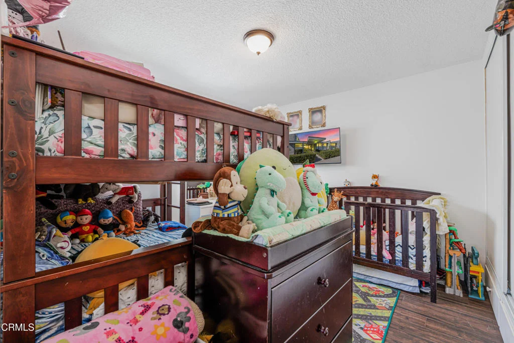 Photo of 1331 Edgewood Way