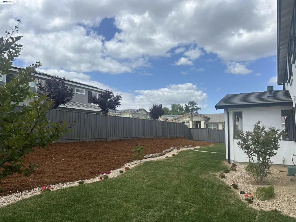Photo of 259 Eagle Nest Dr