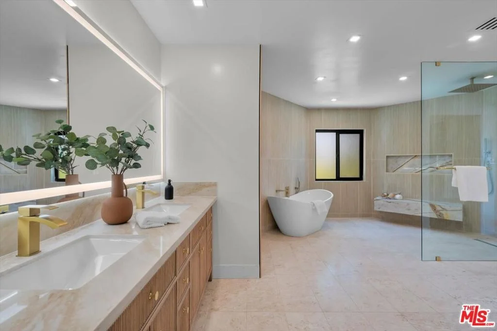Photo of 4847 Brewster Drive