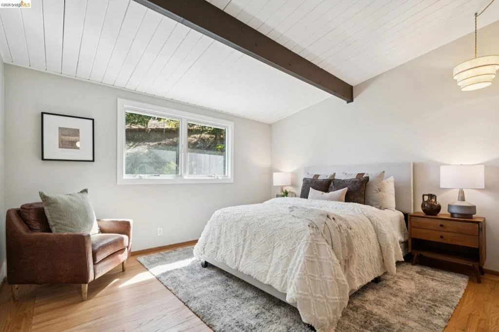 Photo of 7811 Potrero Ave