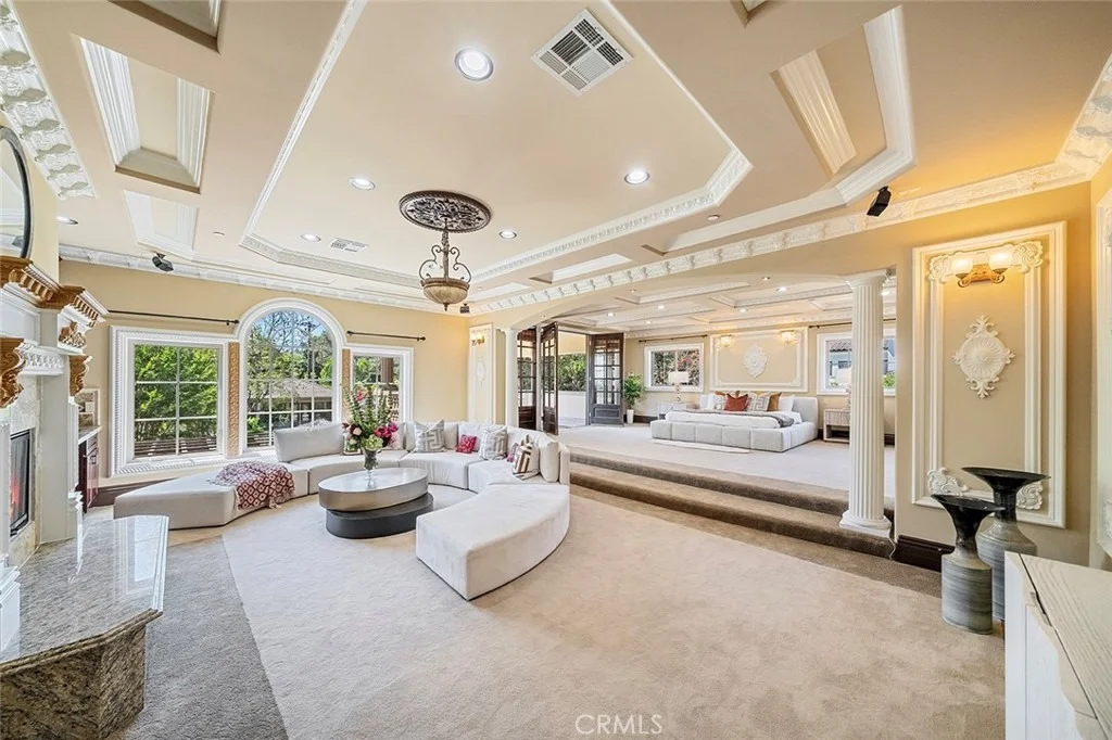 Photo of 1539 Rodeo