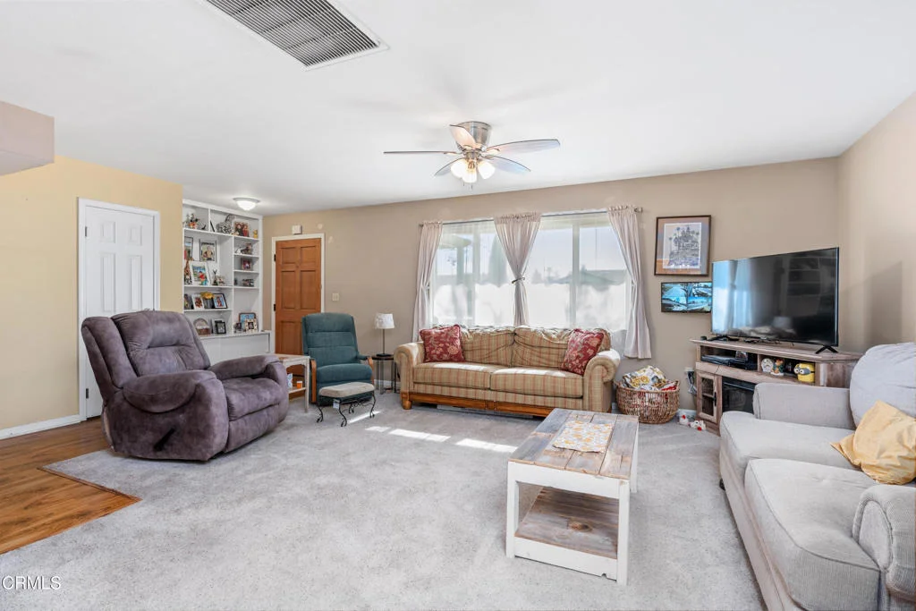 Photo of 5812 Burke Way