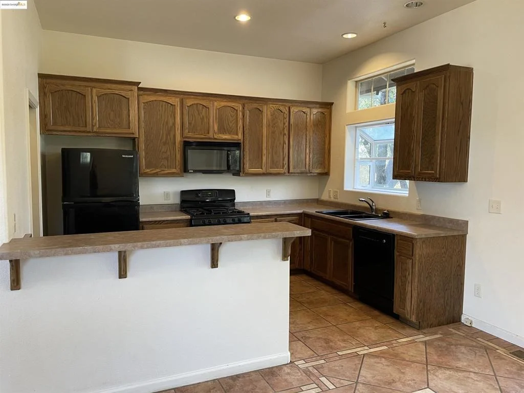 Photo of 19360 Susan Way