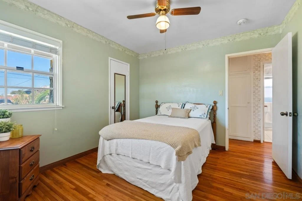 Photo of 6031 Sinton
