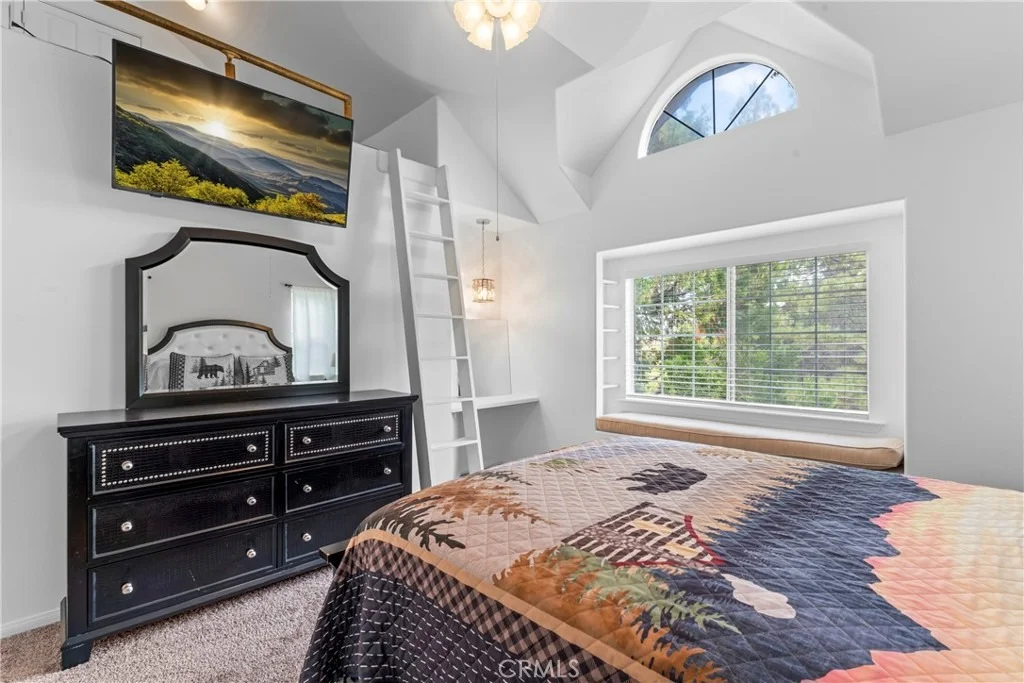 Photo of 955 Teakwood Drive