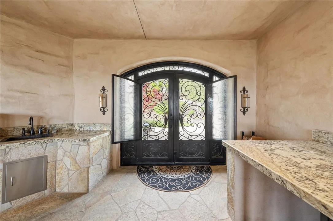 Photo of 46480 Via Vaquero