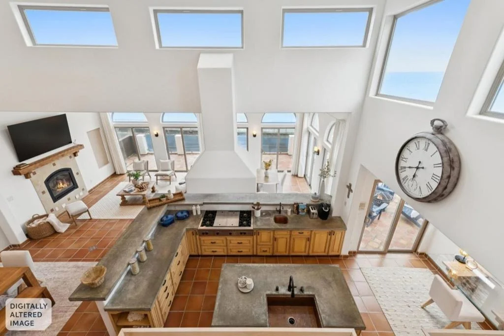 Photo of 1669 Beach Boulevard