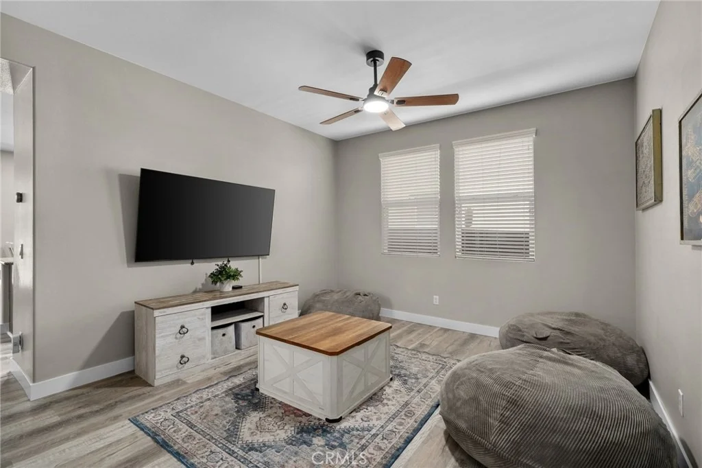 Photo of 34293 Crenshaw