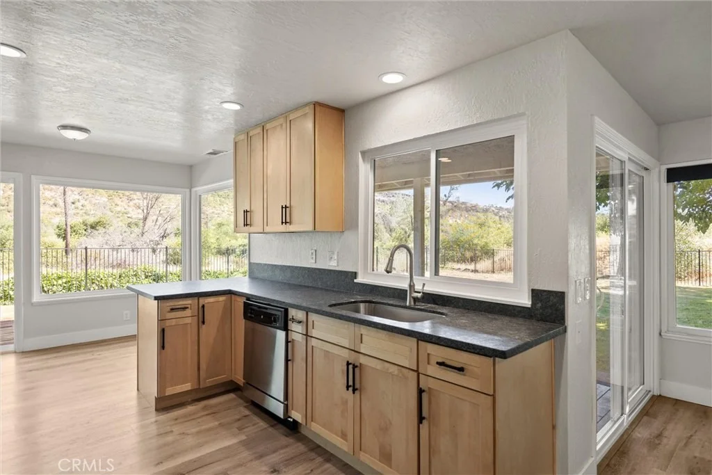 Photo of 1278 Honey Run Road
