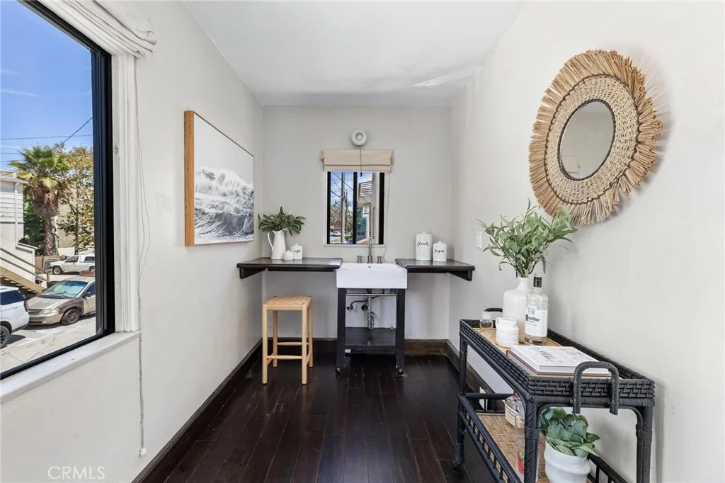 Photo of 405 10th Street