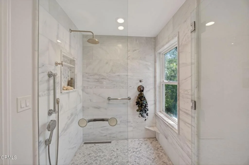 Photo of 2247 Westwood Drive