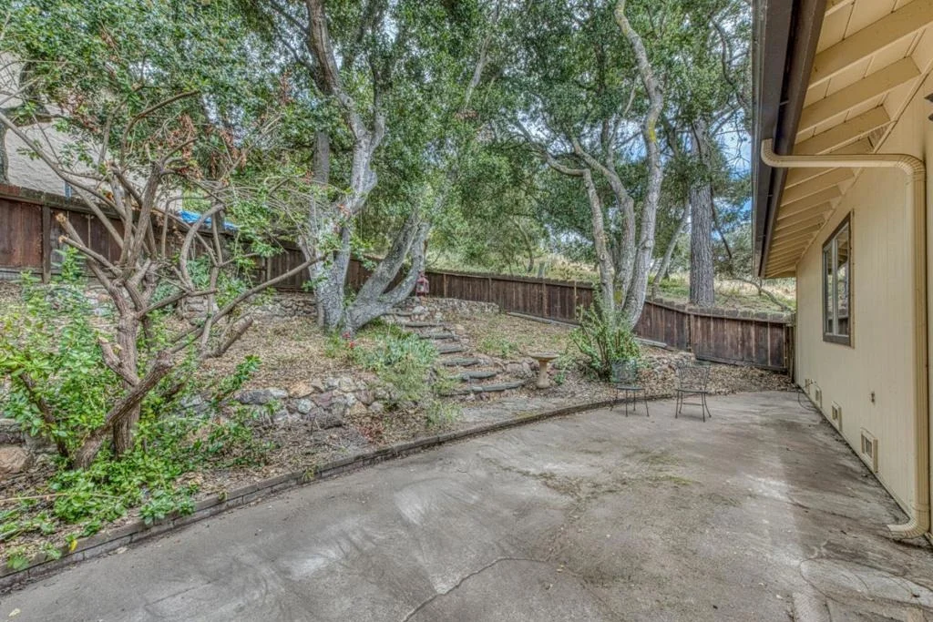 Photo of 17742 Berta Canyon Road