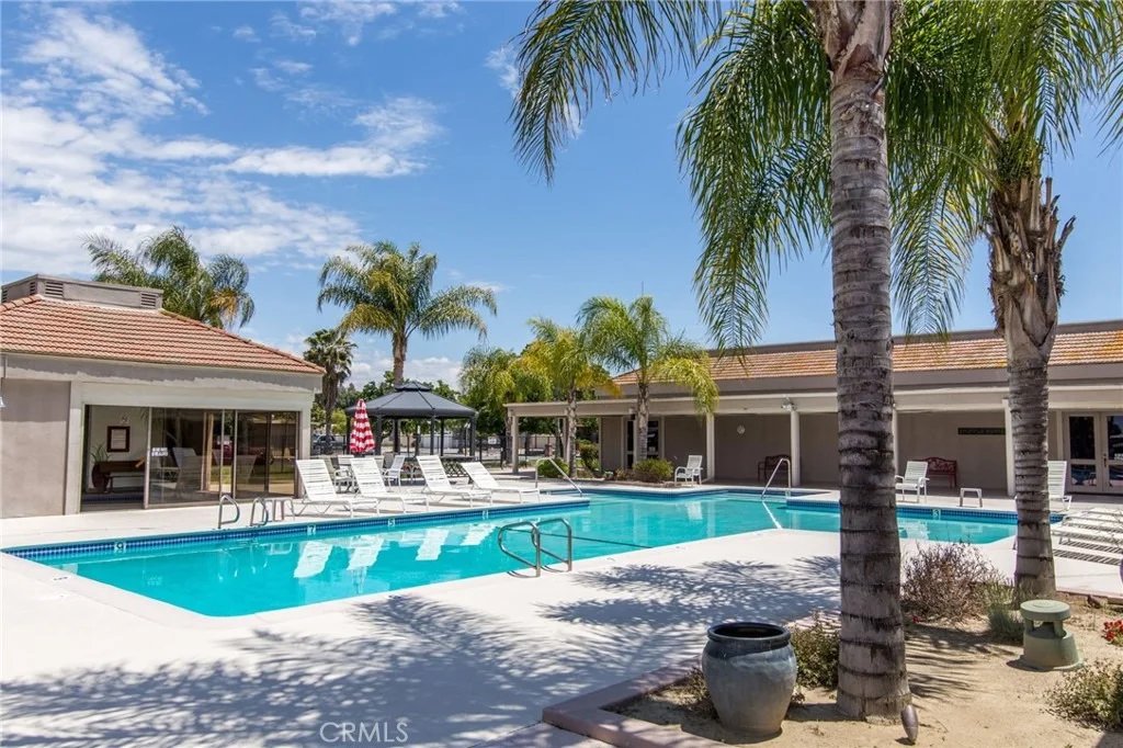 Photo of 2892 Peach Tree