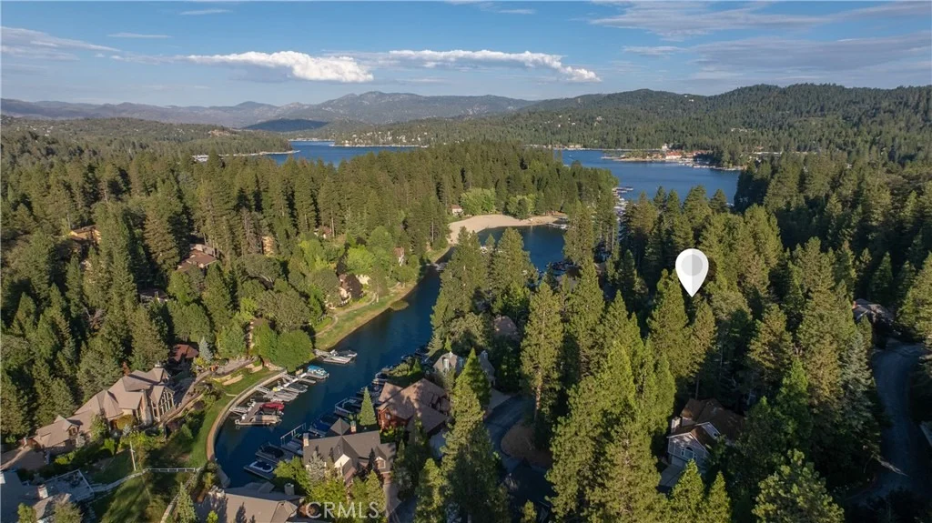 Photo of 27598 Meadow Bay