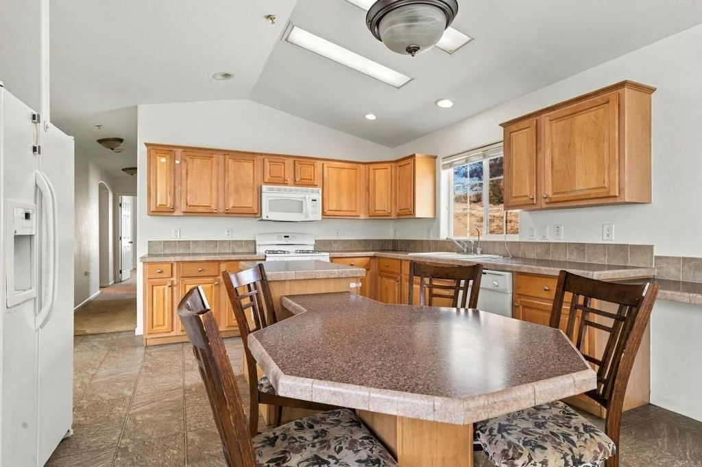 Photo of 18453 Ramona View Dr