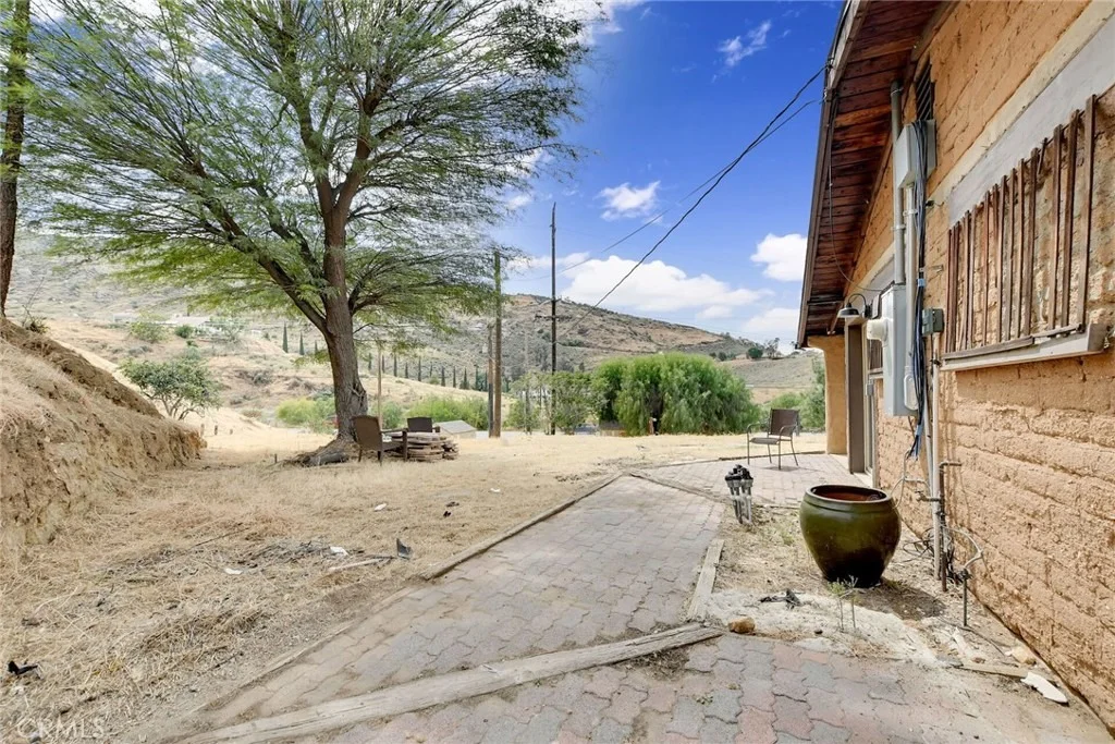 Photo of 7530 Reche Canyon