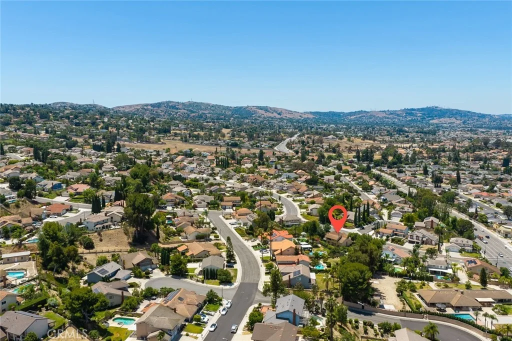 Photo of 1264 S Lemon