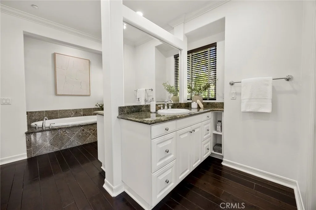 Photo of 436 Tangerine Place