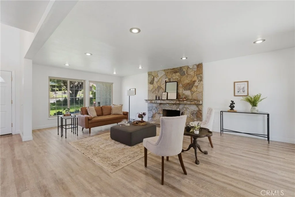 Photo of 1453 Timberlane