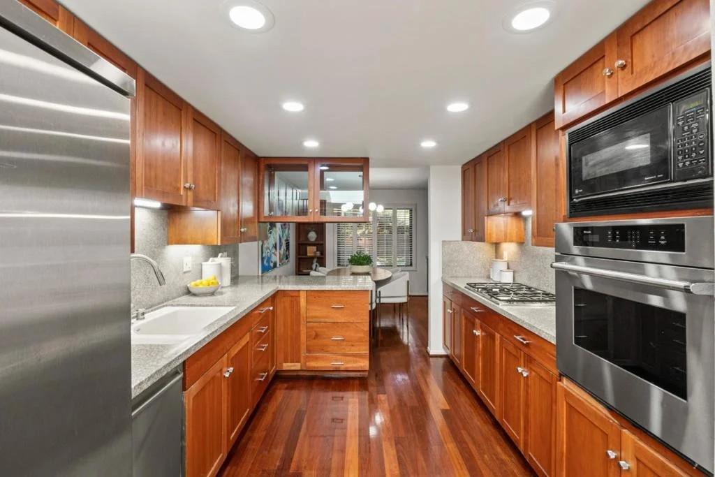 Photo of 10093 Senate Way