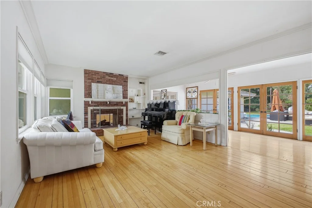 Photo of 2407 Greenfield