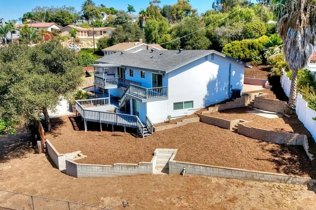 Photo of 2449 Primrose Ave