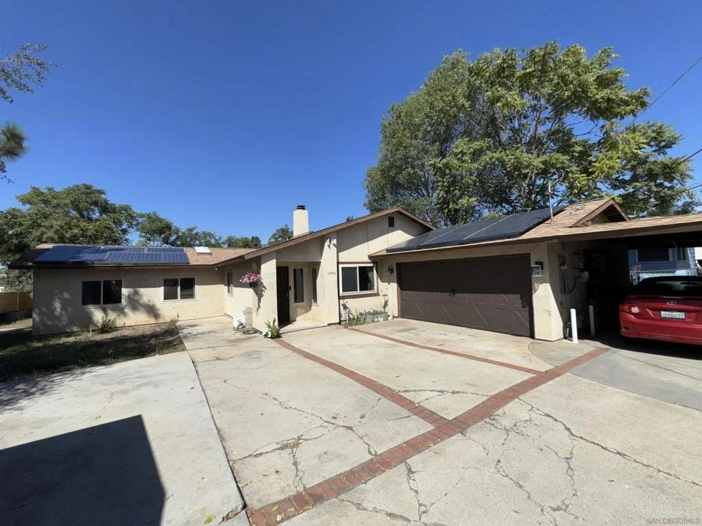 Photo of 12706 Julian Ave