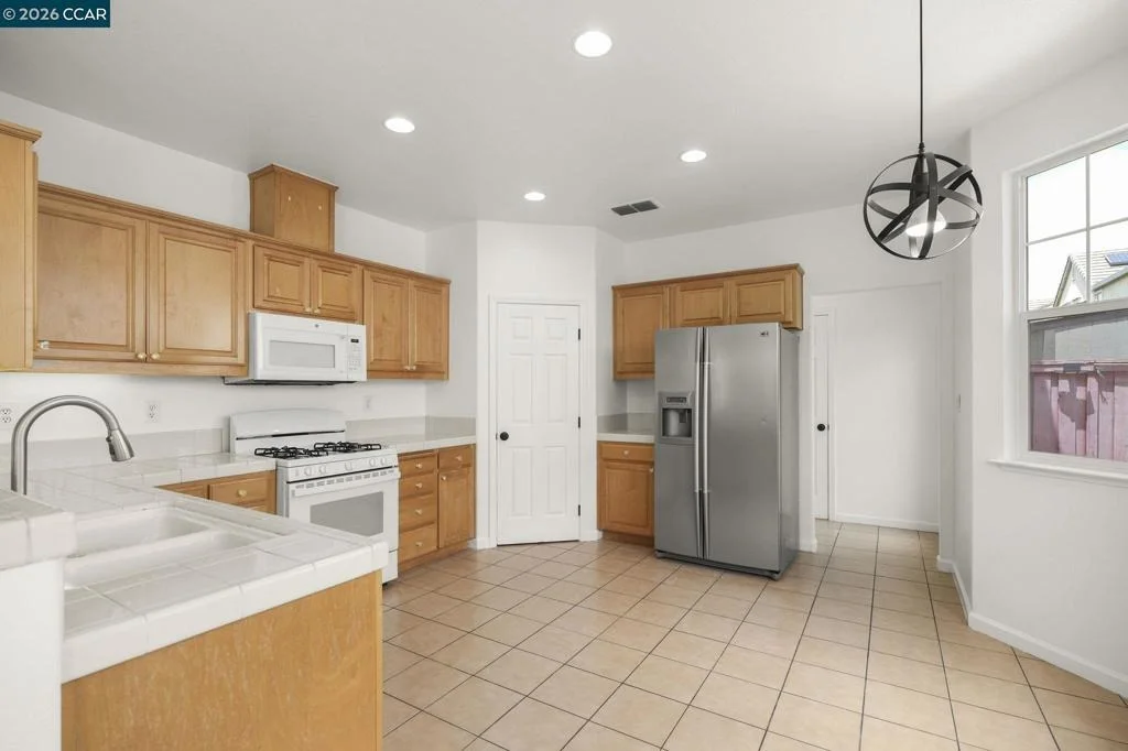 Photo of 648 Rockspray Cir