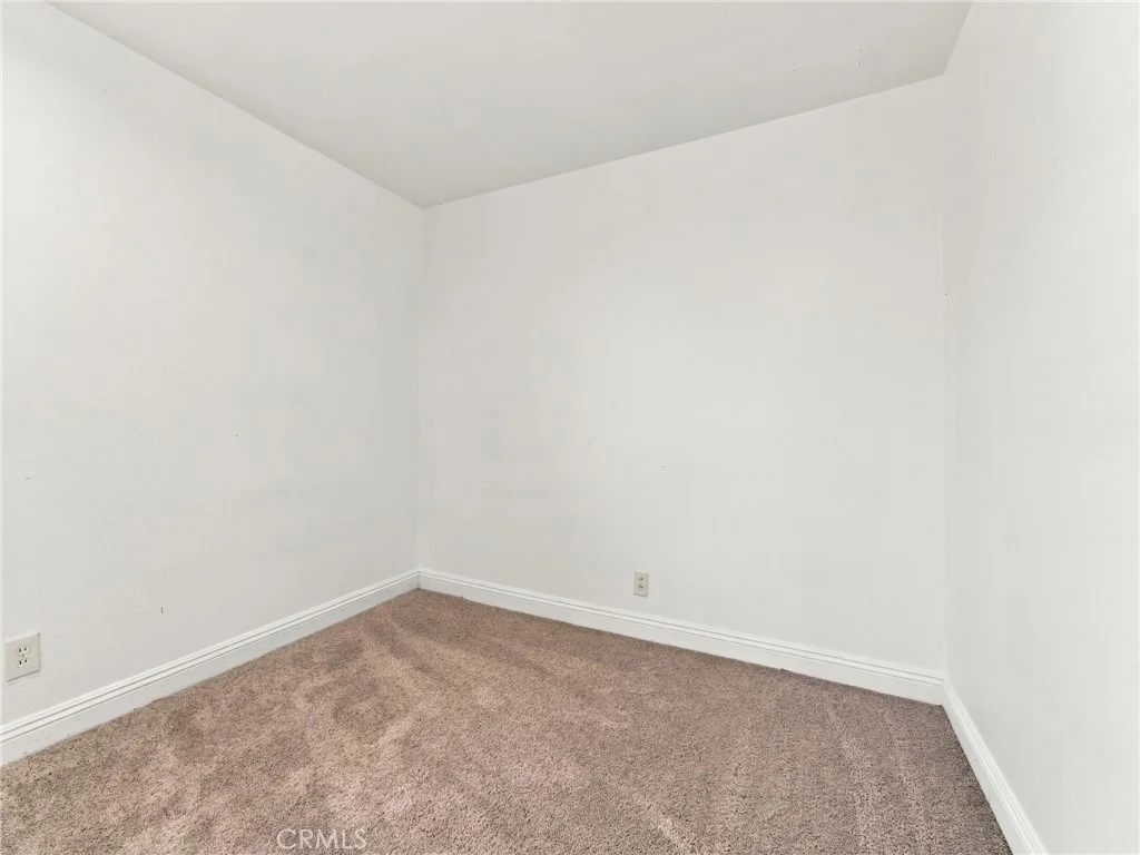 Photo of 330 W Devonshire Drive