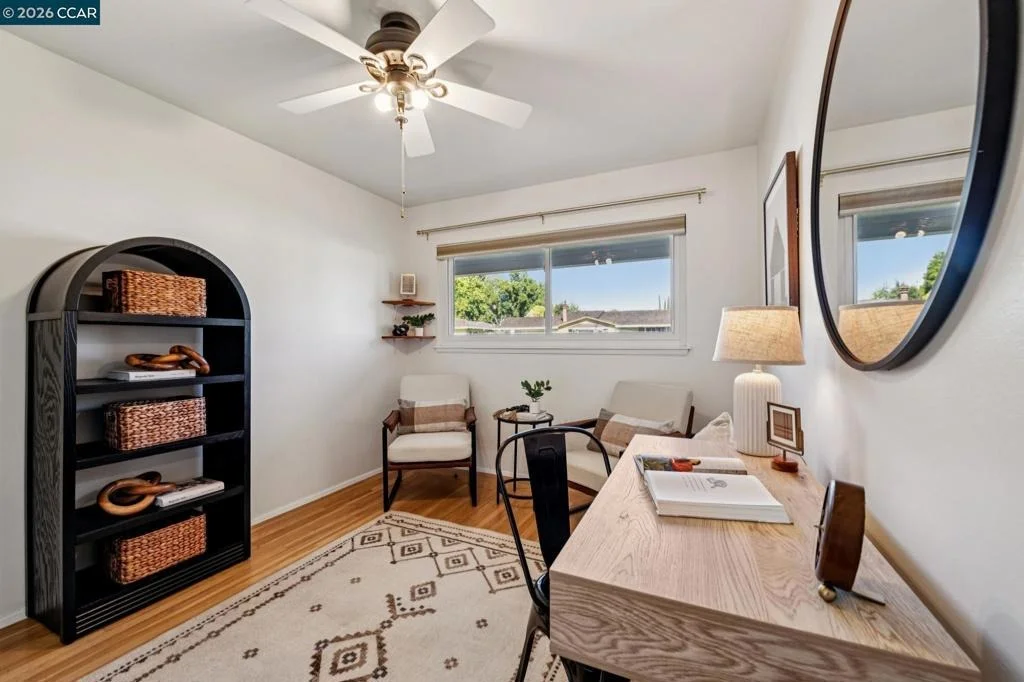 Photo of 1243 Davis Ave.