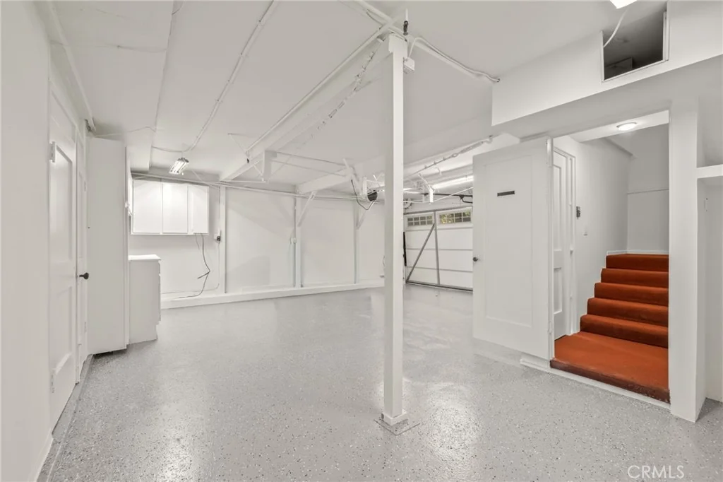 Photo of 16 Hidden Valley Road