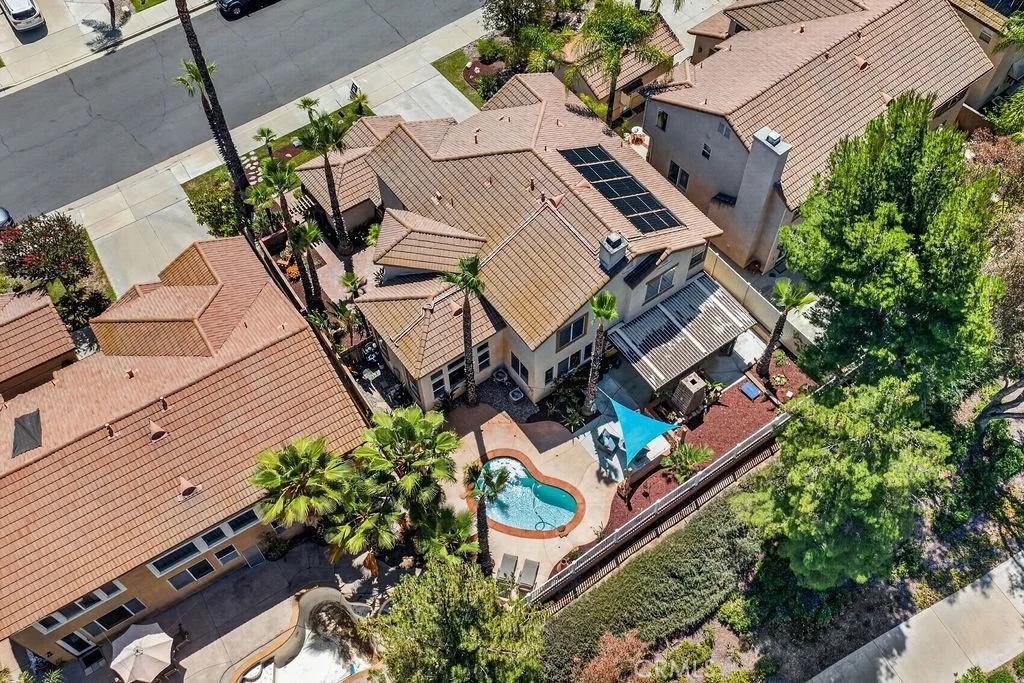 Photo of 43683 Altamura Court