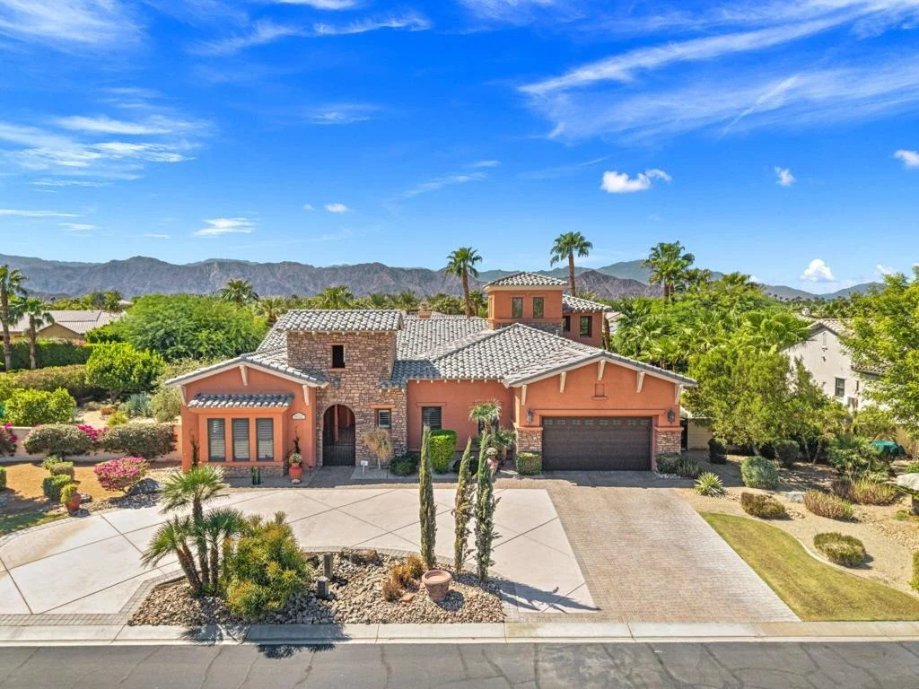 Photo of 49233 Constitution Drive