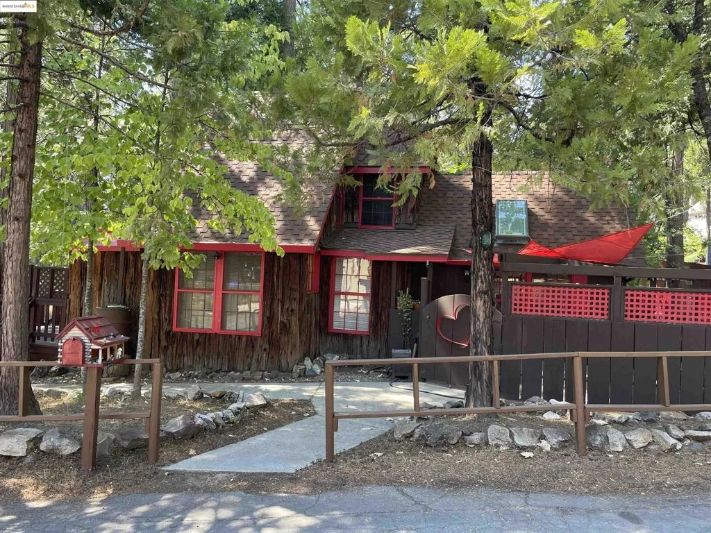 Photo of 22846 Fuller Rd