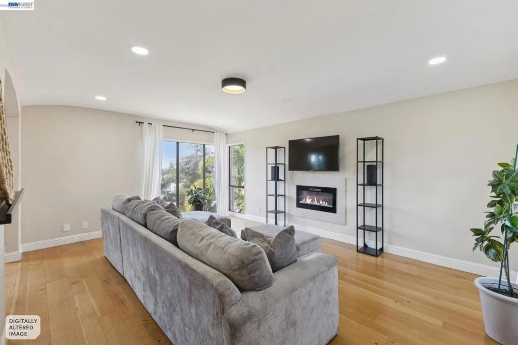 Photo of 8233 Golf Links Rd