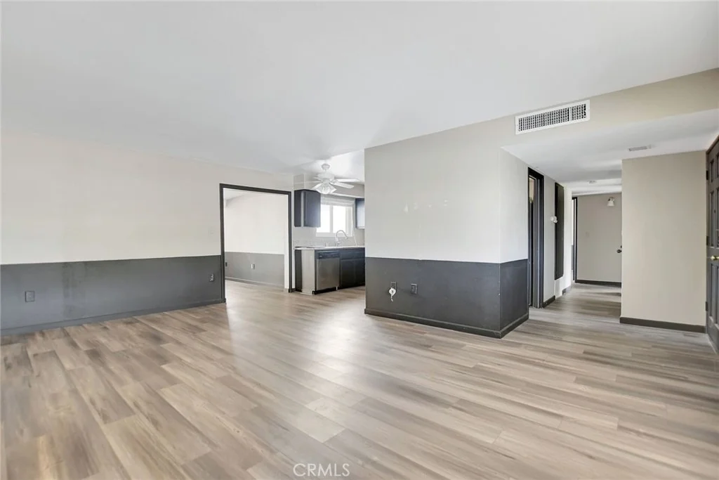Photo of 27086 Wentworth Drive