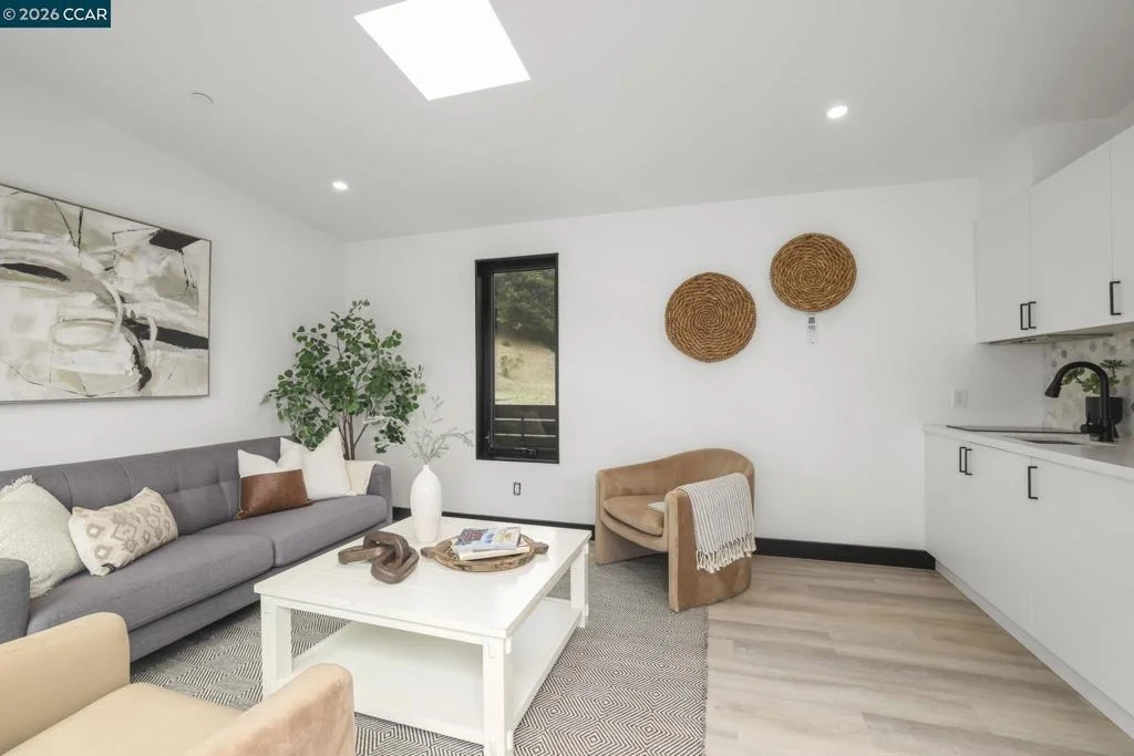 Photo of 38 Fiddleneck Way
