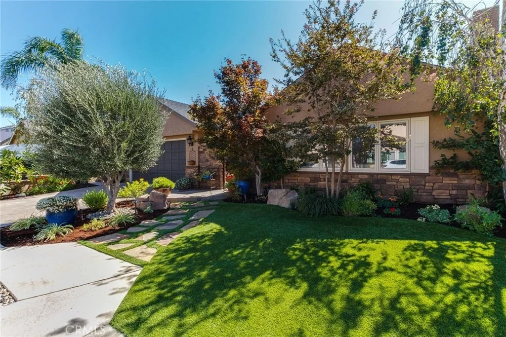 Photo of 6056 Jeffrey Mark Street
