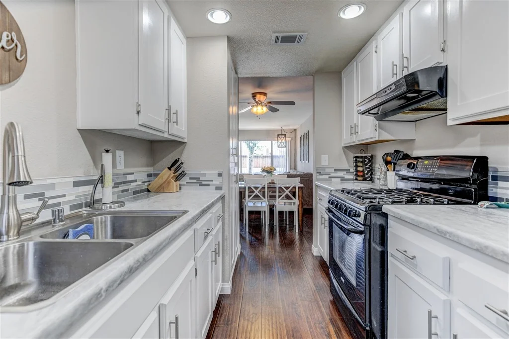 Photo of Unit 18 at 9236 Mast Blvd