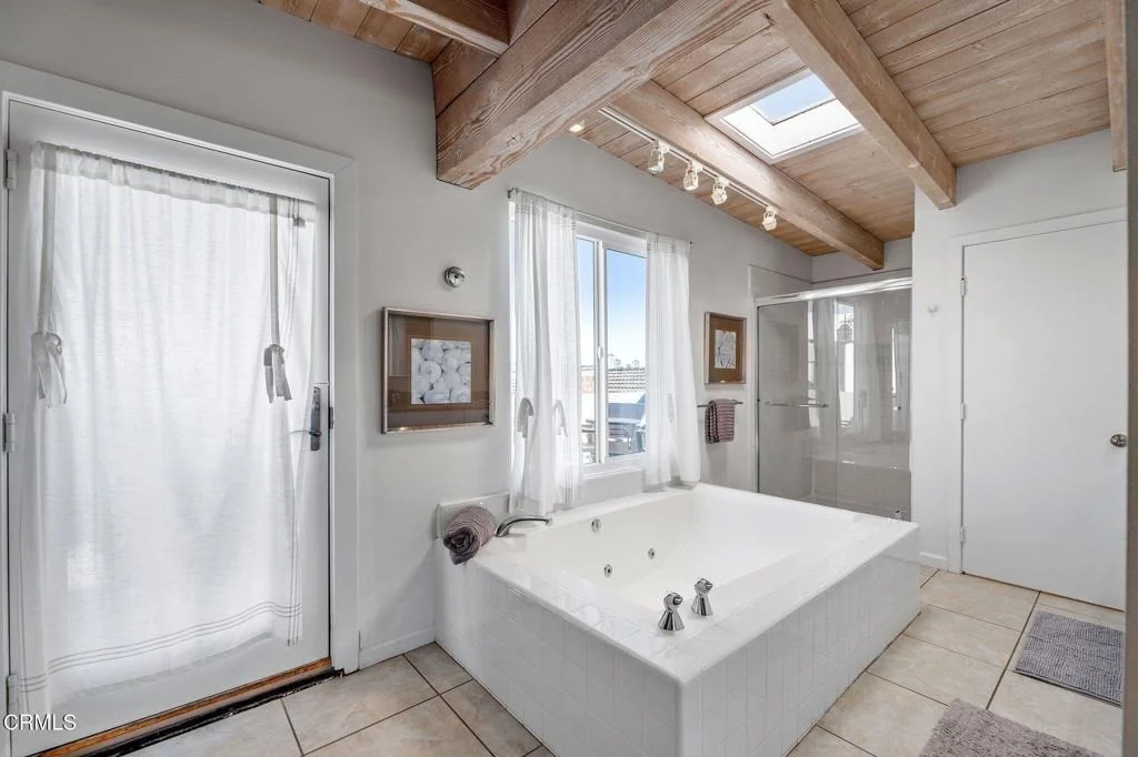 Photo of 3612 Ocean Drive