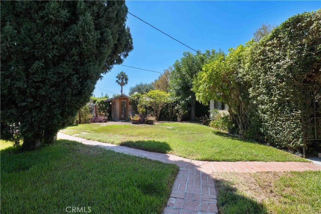 Photo of 6438 Orion Avenue