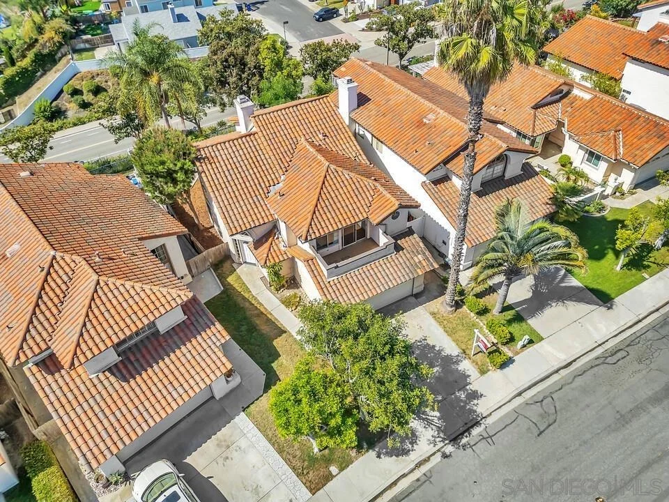 Photo of 1861 Avenida Segovia