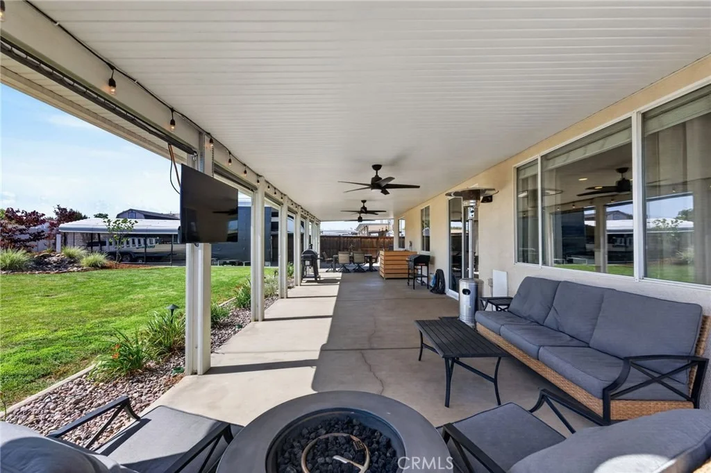 Photo of 31081 Cedar Oak Road