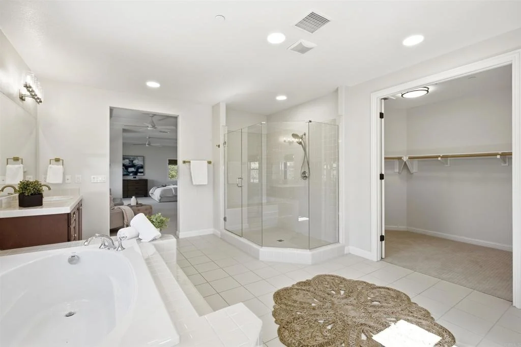 Photo of 1077 Village Drive