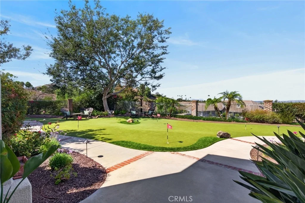 Photo of 6872 Chartwell