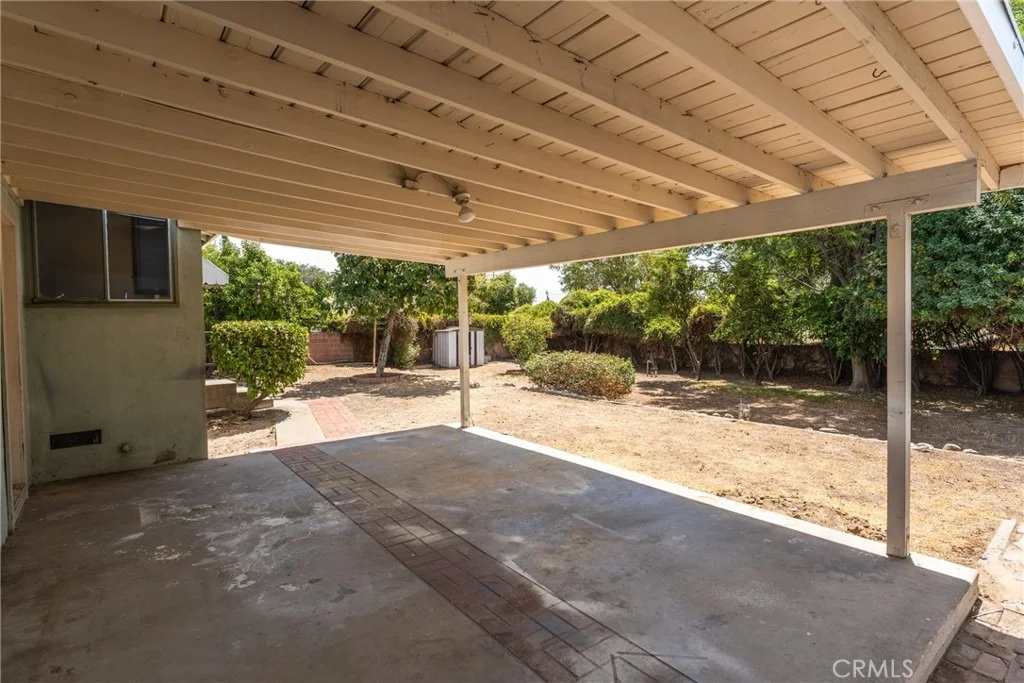 Photo of 237 W Van Koevering Street