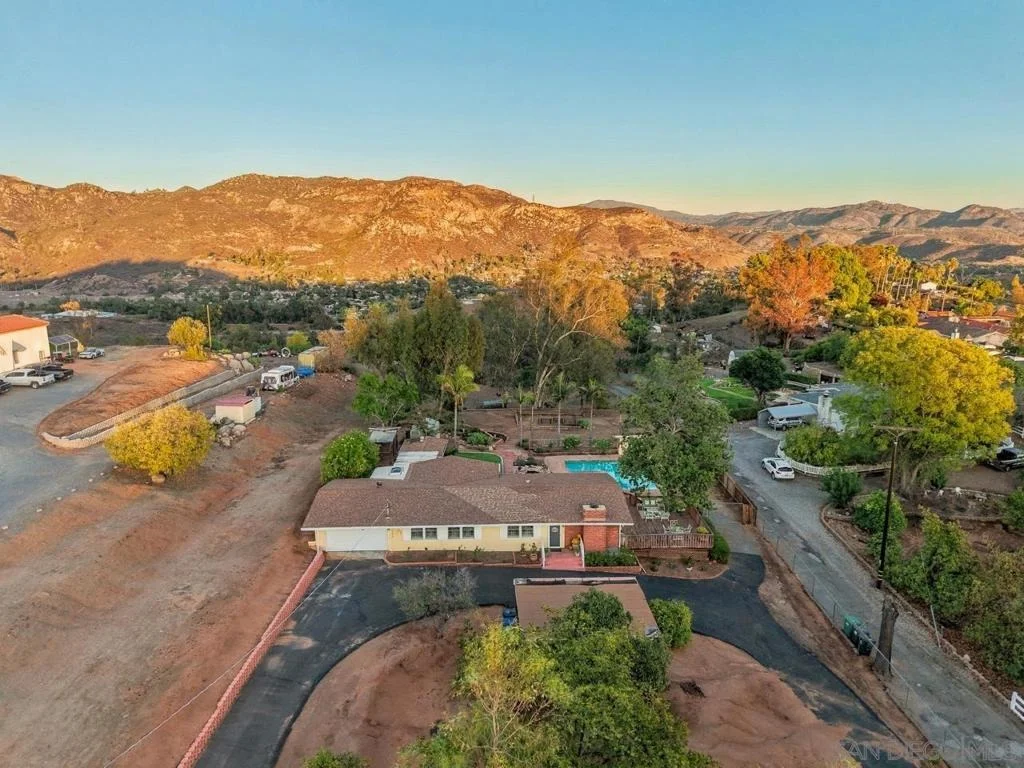 Photo of 11473 Valle Vista Road