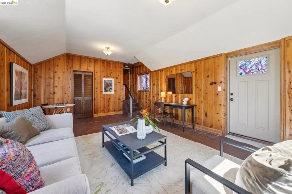 Photo of 98 Fairlawn Dr
