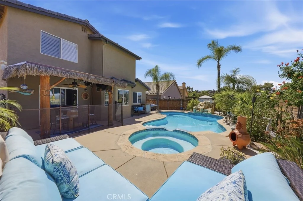 Photo of 12184 Knoll Crest